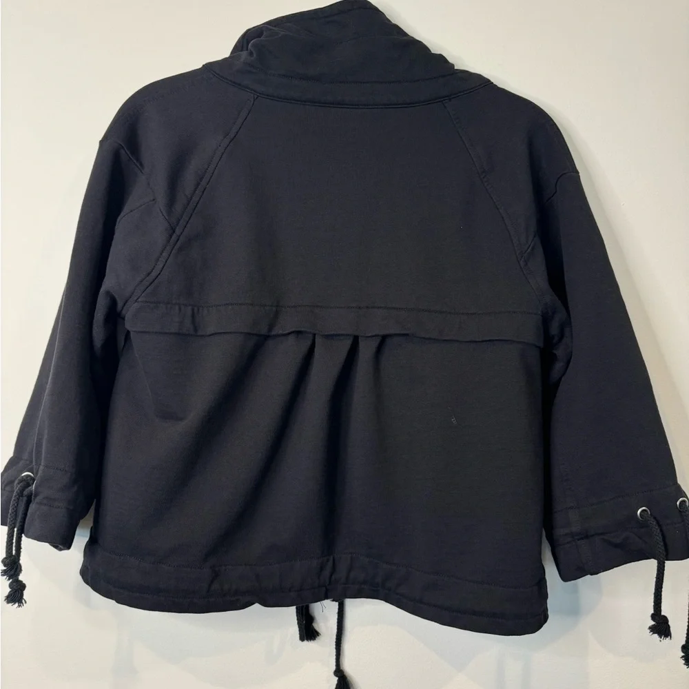 ONE WORLD BLACK LONG SLEEVE HOODED ZIPPER CROPPED SWEATSHIRT SZ SMALL